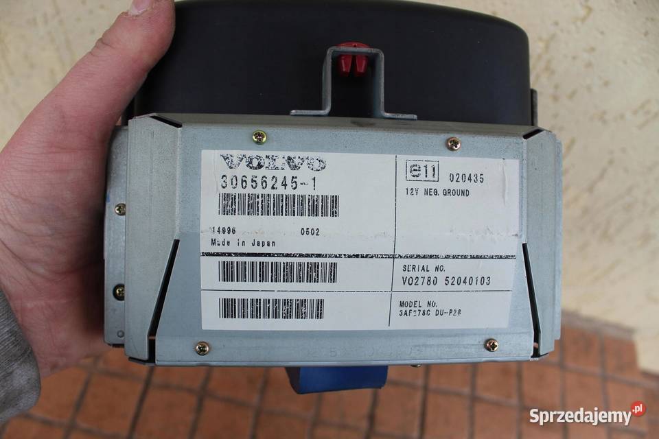 WYŚWIETLACZ NAWIGACJI VOLVO XC70 I 30656245 sprzedam