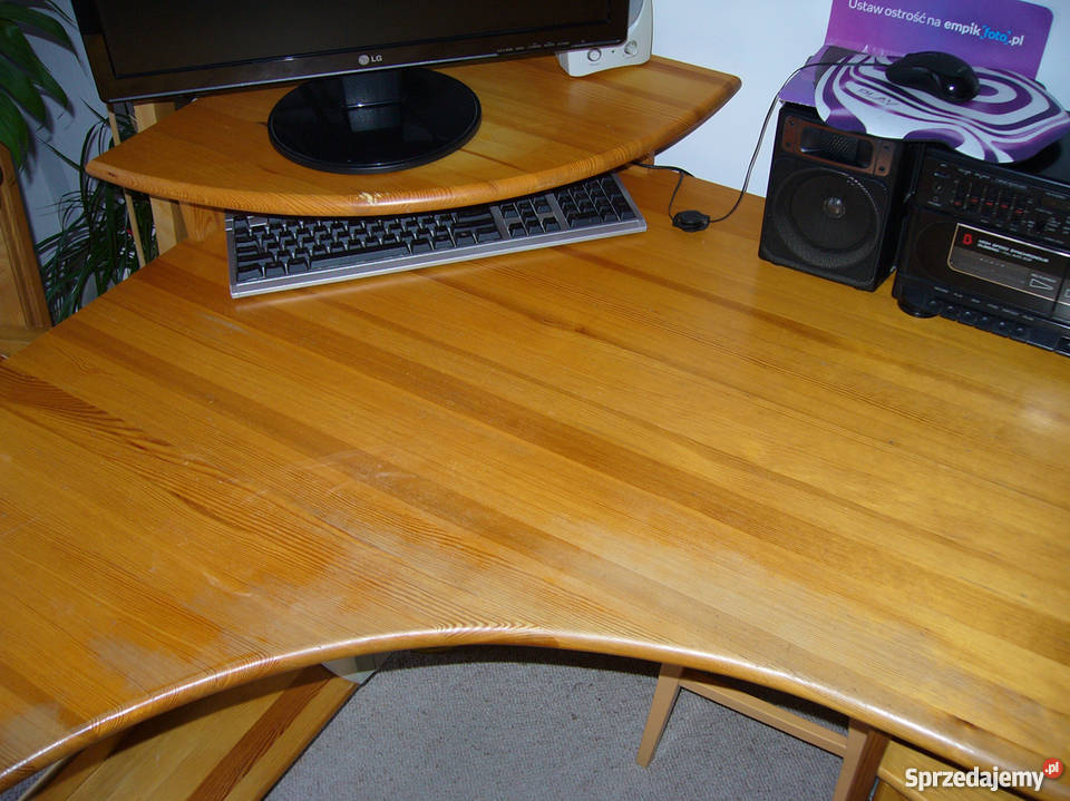 Biurko sosnowe narożne