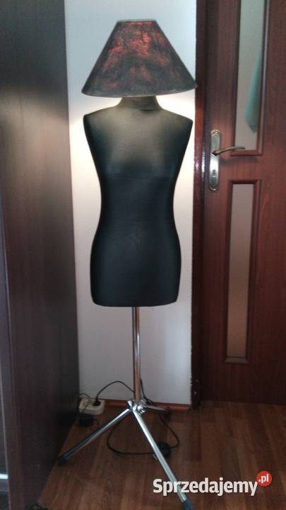 Lampa stojąca manekin Kamienna Góra