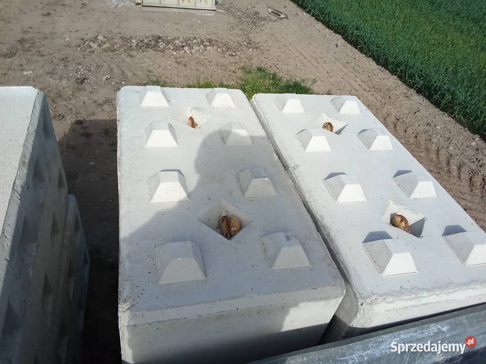 Bloki betonowe lego Krośniewice sprzedam