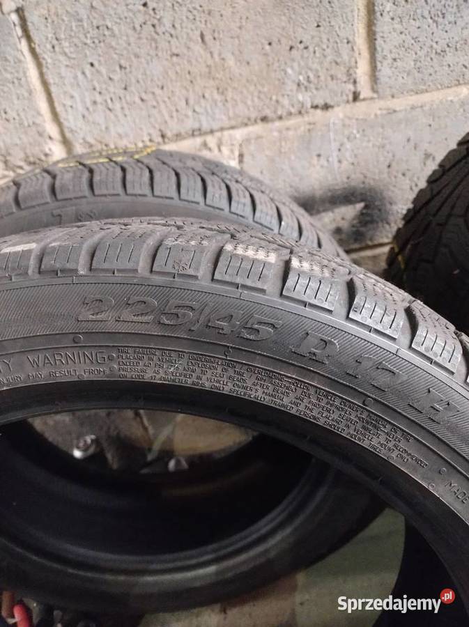 Opony zimowe 17