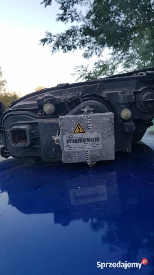Mondeo mk3 lampa przednia prawa ksenon łódzkie Szadek