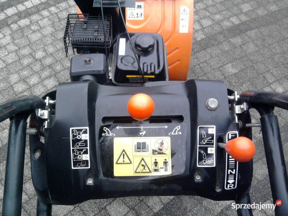 Odśnieżarka spalinowa Faworyt n6560 Ostrowiec Świętokrzyski sprzedam