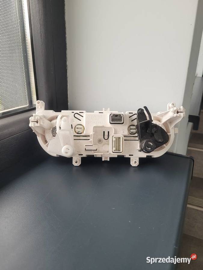 RENAULT CLIO IV CAPTUR PANEL KLIMATYZACJI śląskie Kończyce Małe