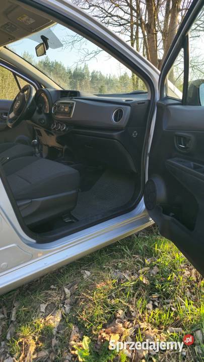 Toyota Yaris III 2013 10 benzyna14500 Yaris pomorskie