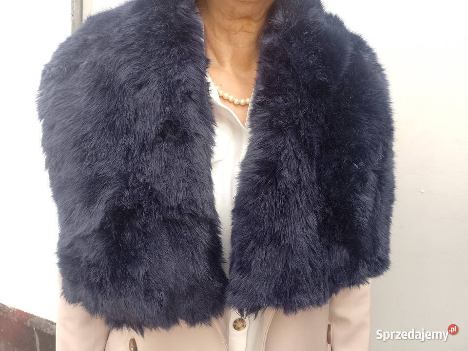 Granatowa futrzana etola z Londynu szal futerko małopolskie Kraków