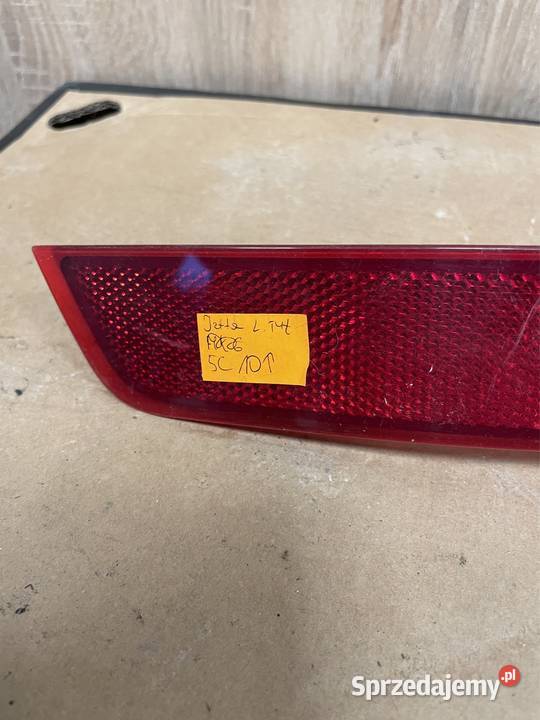 Volkswagen Jetta odblask tył 5C6 lewy Lampy obrysowe Kozubszczyzna