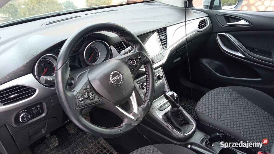 Opel astra K 16 16r nieuszkodzony Cieszyn sprzedam