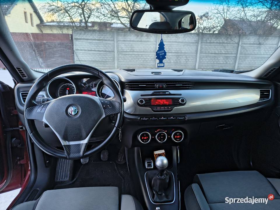 Alfa Romeo Giulietta 16 JTDm DNA prywatnie manualna Szczerców