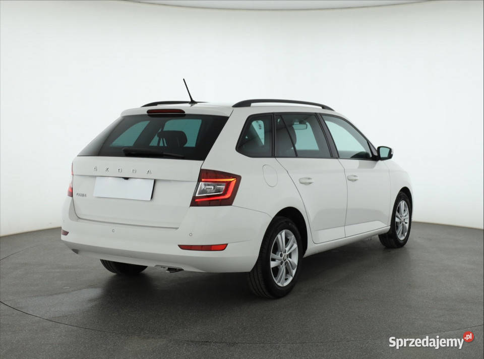 Skoda Fabia 10 TSI Piaseczno