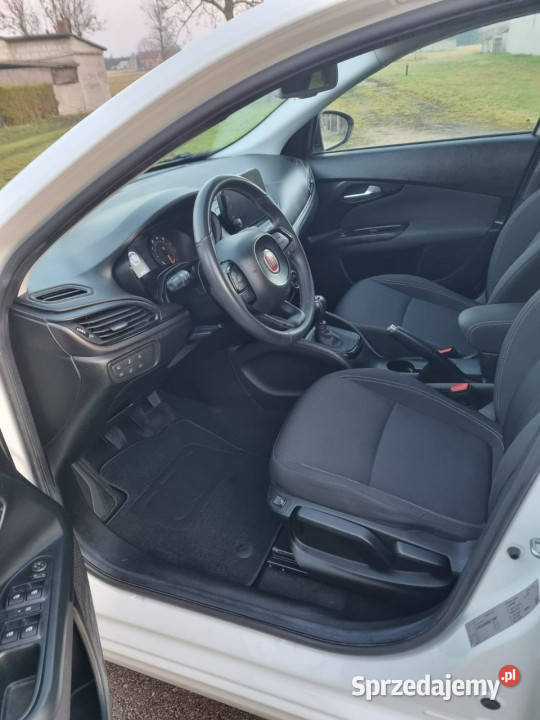 Fiat Tipo 14 Tjet 120 sdesing Kamera Klimatronik 4/5 sprzedam
