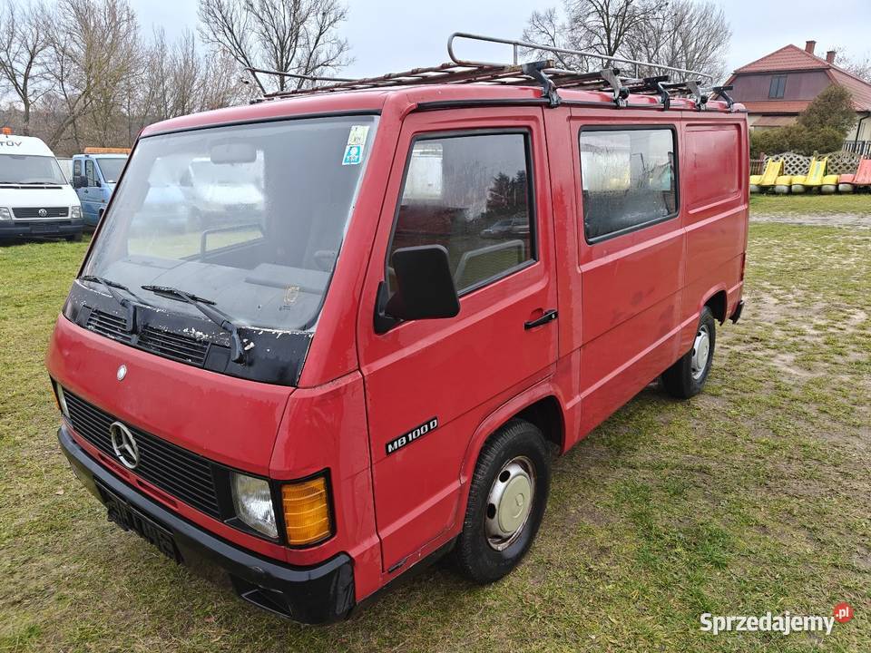 Mercedes MB100 24d silnik pali uszkodzona Rok produkcji 1989 Przytyk
