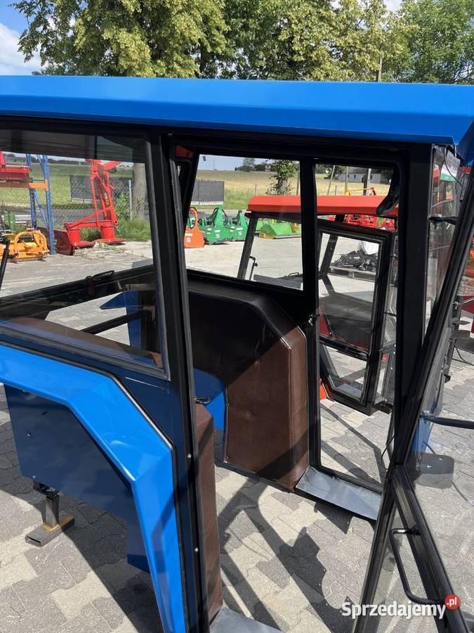 Kabina ciągnikowa Ursus C330 Ursus C360 MF235 lubelskie Zamość