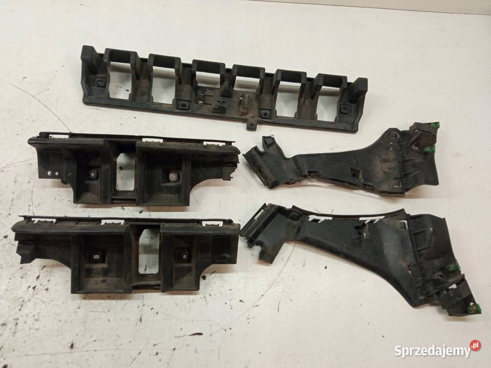 ŚLIZG ZDERZAKA TYŁ KOMPLET 1260 Volvo C30 I