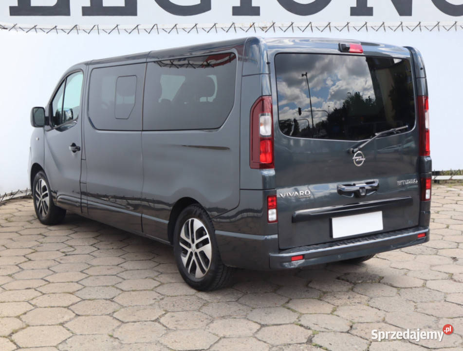 Opel Vivaro 16 BiCDTI Łódź
