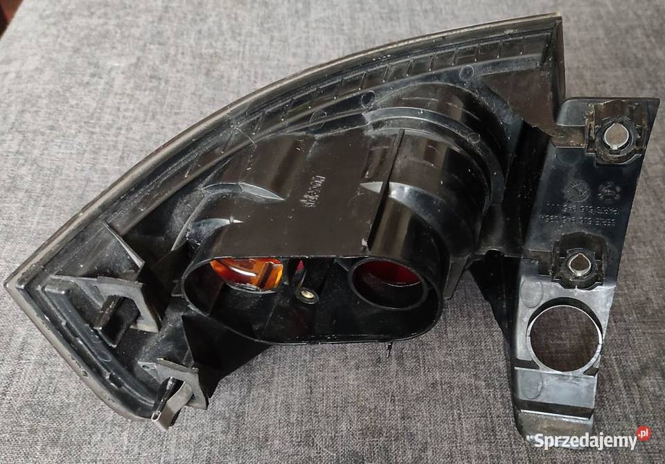 SEAT IBIZA III 3 LAMPA lewa tył tylna błotnik Lampy tylne sprzedam
