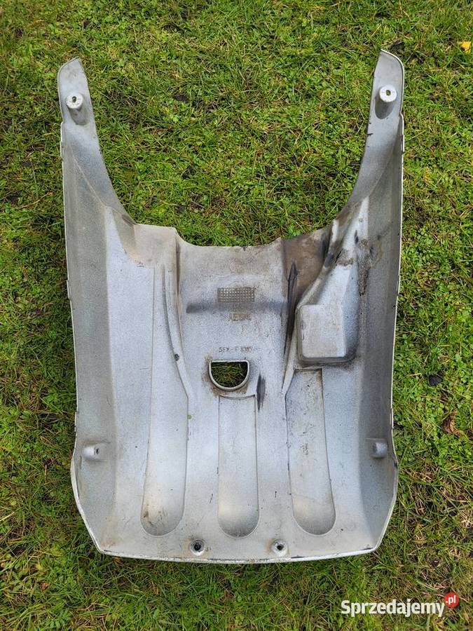 YAMAHA BWS MBK BOOSTER plug oslona dolna Plastiki Piła