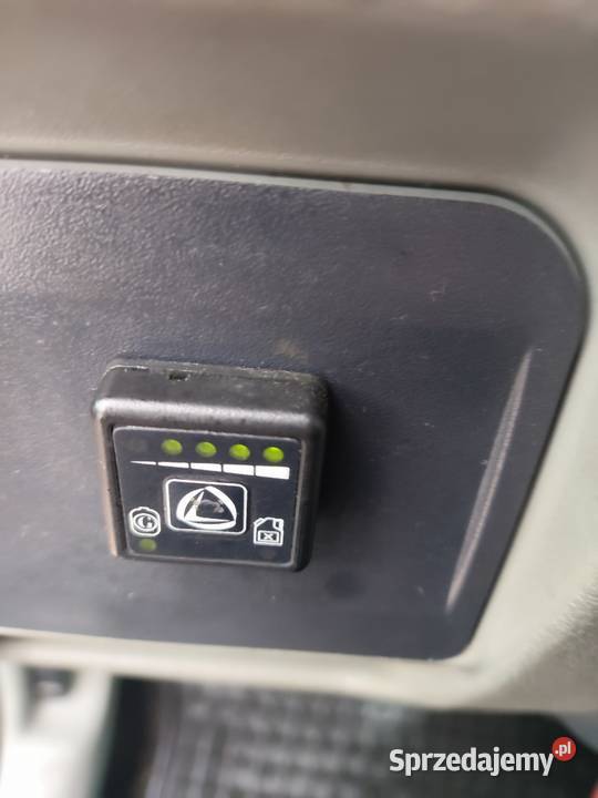 ClioLPGHAK niski przebiegbez rdzypolski salon Clio Warszawa