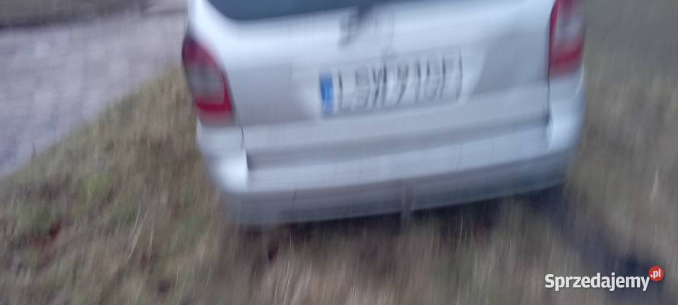 Samochód osobowy Zafira Rejowiec Fabryczny