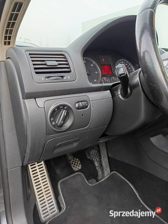 Zdrowy Golf 5 Variant Klima Solar dach