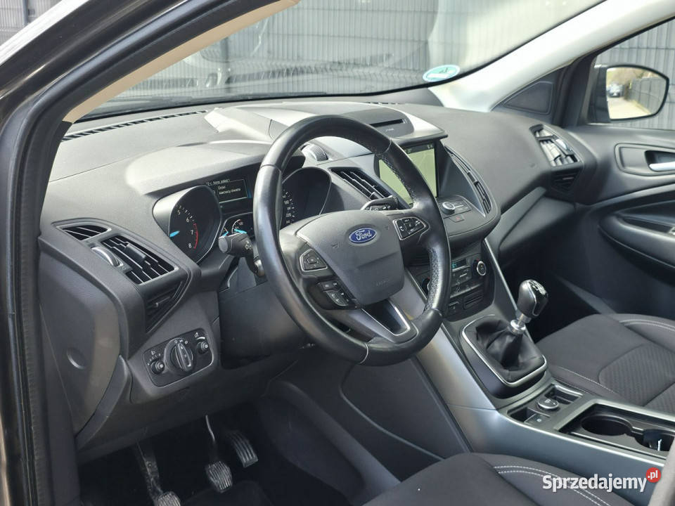 Ford Kuga 15 Benzyna Serwisowany Gwarancja sprzedam