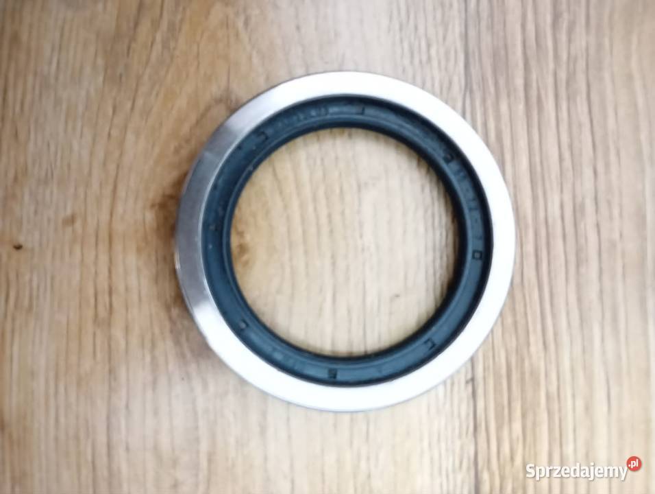 Uszczelniacz wału monoblok MTZ Pronar 8204635091