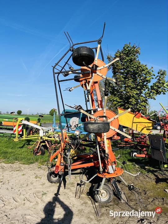 Przetrząsacz Fella Th 680 przewracarka Fella Fella Zgrabiarki i przetrząsacze Chwałkowo