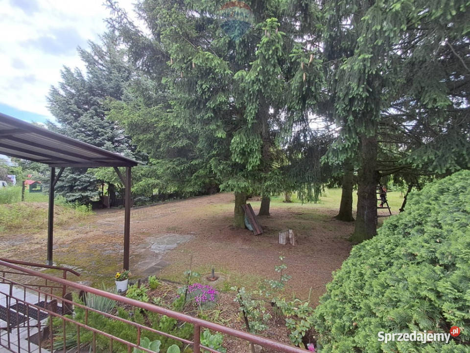 Działka budowlana 2100 m2 z domem Zakręt Rok budowy 1975
