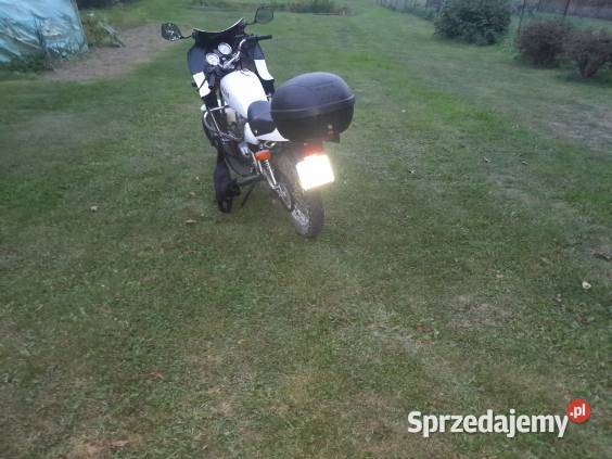 Ładna oryginalna zarejestrowana Yamaha SR 250 Pomierki