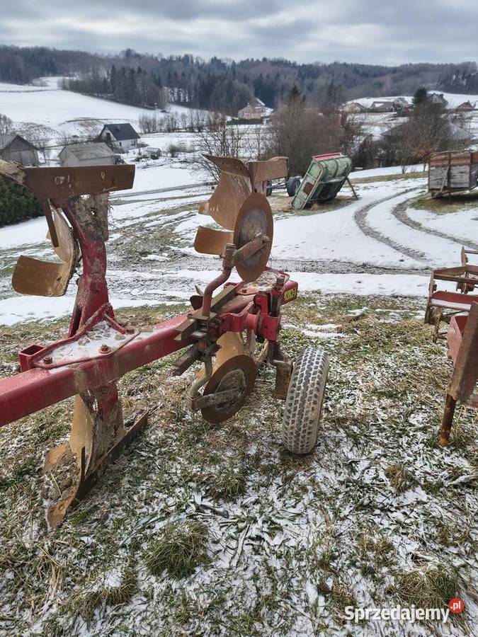 Pługi 4 obrotowe NIEMEYER podkarpackie Strzyżów