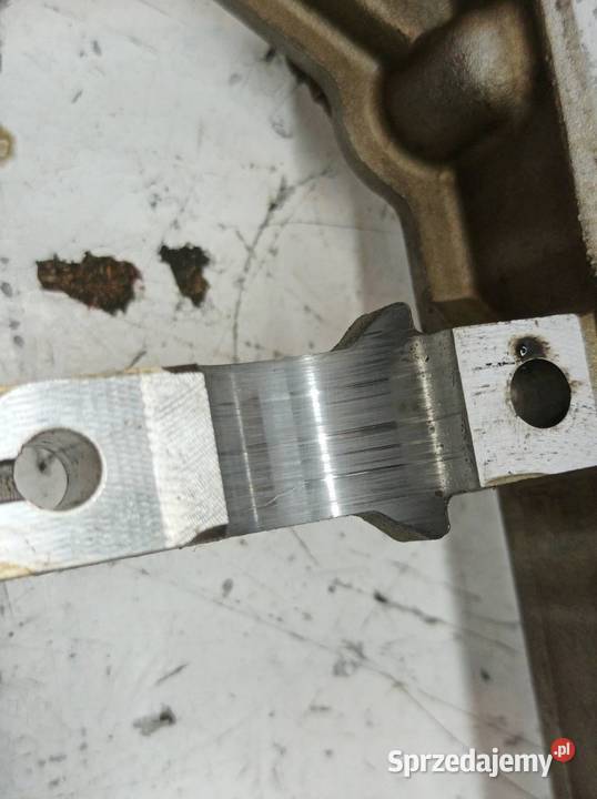 GŁOWICA KOMPLETNA 06E103374B 32 FSI Audi A6 III Głowice cylindrów