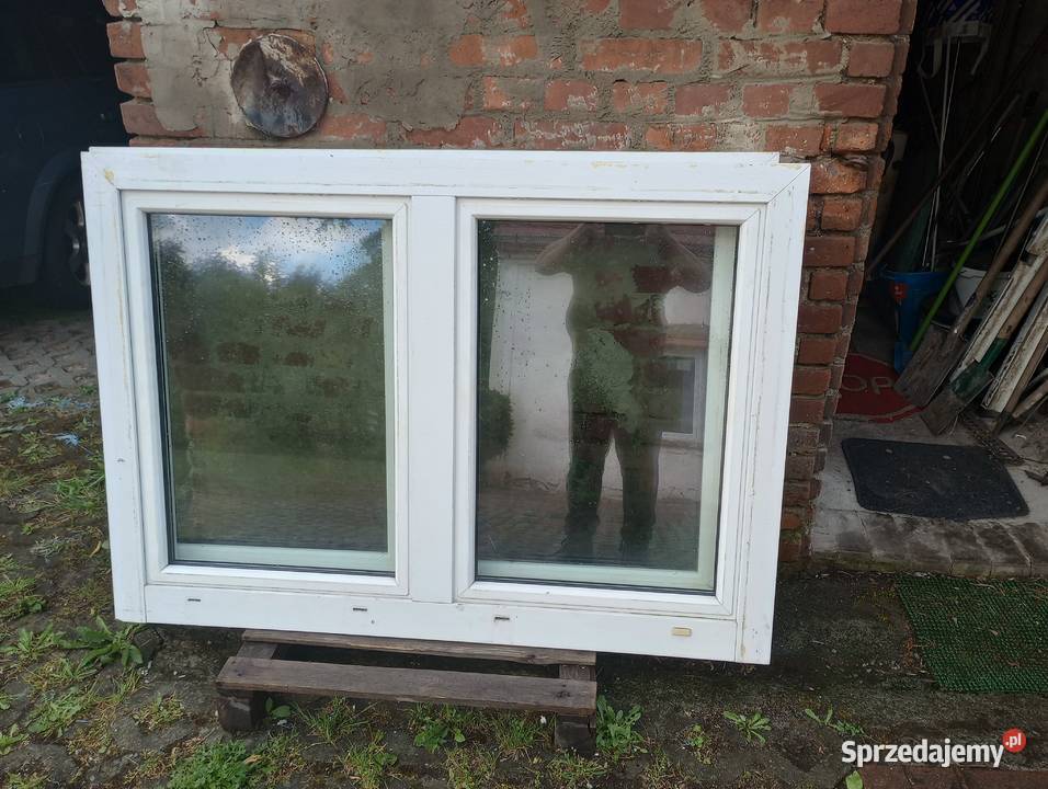Sprzedam 2 okna Straszów