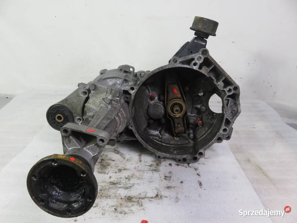 SKRZYNIA BIEGÓW VW TRANSPORTER T4 19 TD CRN