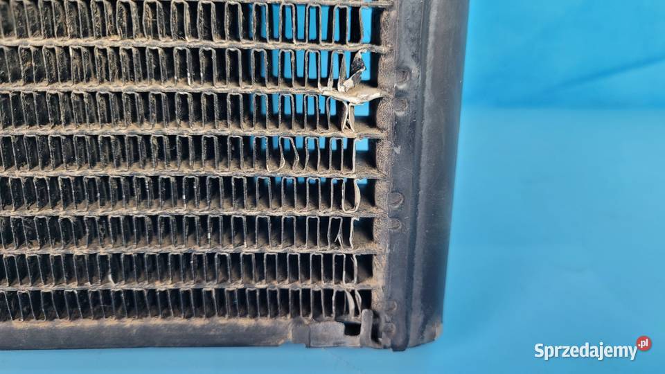CASE IH PUMA 145 12r CHŁODNICA KLIMATYZACJI Części i osprzęt rolniczy sprzedam
