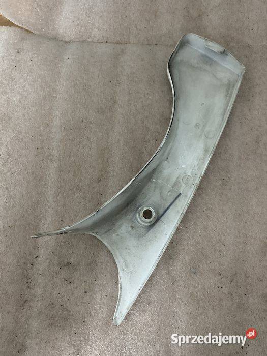 Honda CBR 1000F SC 21 osłona bok boczek prawy Poznań