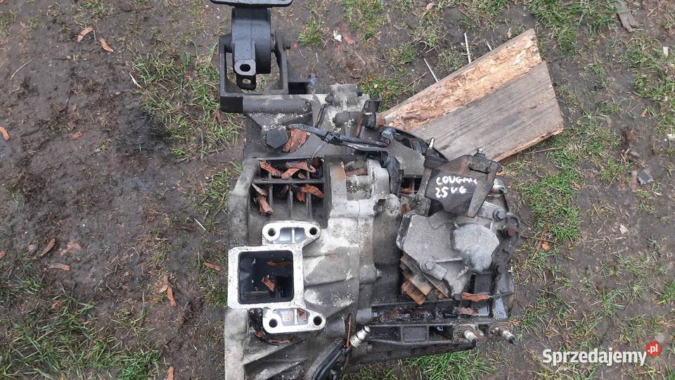 kompletna skrzynia 5 biegów ford cougar 25 V6 Korzeńsko