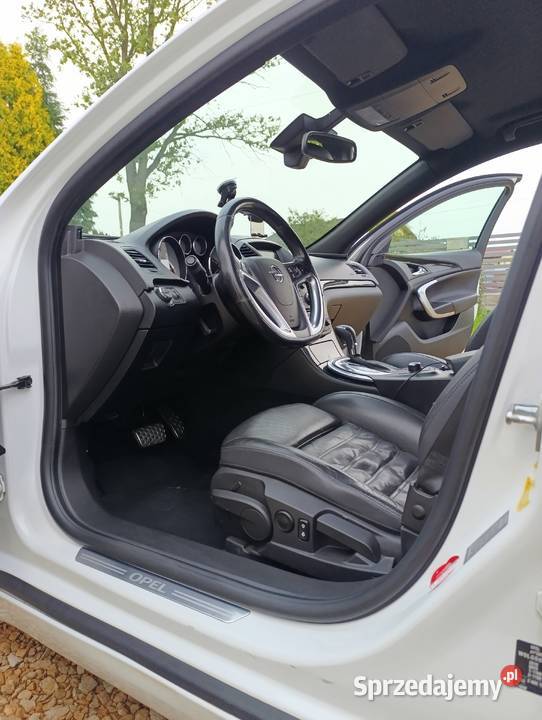 Opel Insignia OPC line światła LED