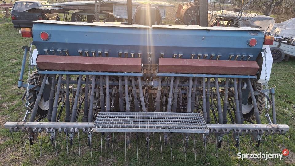 Siewnik poznaniak 27 na docisku