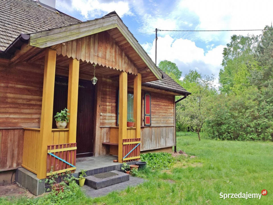 Drewniany dom w małej wiosce w lesie 35 centrum drewno Sprzedaż Dębe Wielkie
