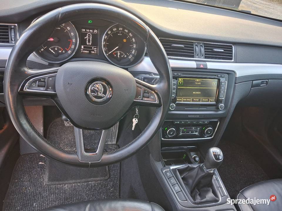 Skoda Superb II Lift Kombi 2013 radio Koło