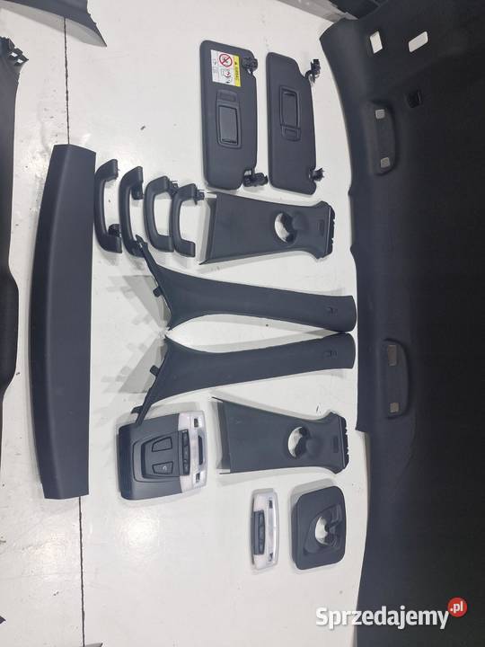 BMW X1 F48 PODSUFITKA MPAKIET CZARNA ORYGINAŁ osobowe