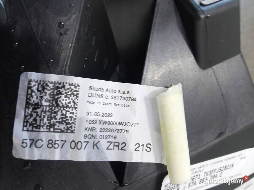 DESKA ROZDZIELCZA KOKPIT PULPIT UK Skoda Karoq I Rok produkcji 2023