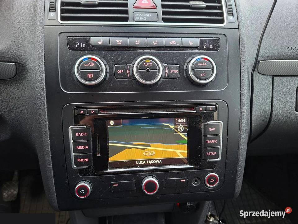 VW Touran 16 TDI DPF Life 105 2013r Bogata Ostrów Wielkopolski