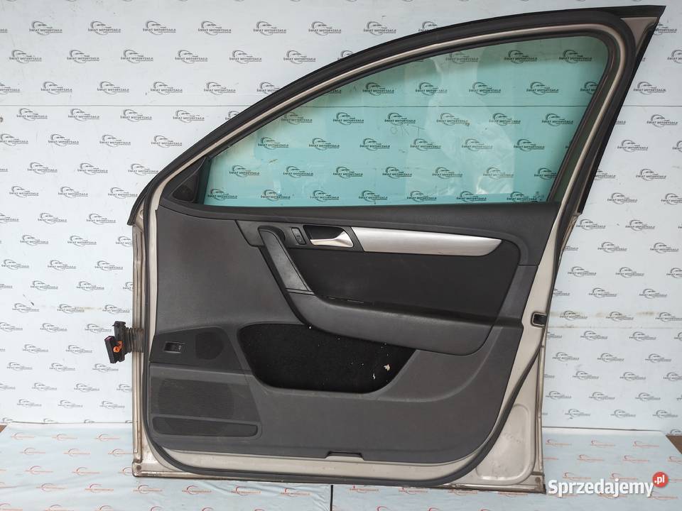 VW PASSAT 20 TDI 13r drzwi prawe przód 120 Części samochodowe świętokrzyskie Kielce