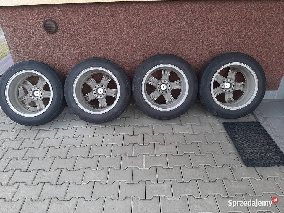 Felgi R17 5x120 z oponami zimowymi KUMHO 21560
