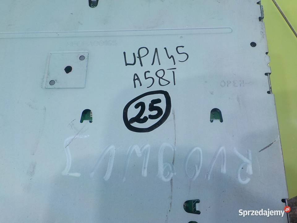 AUDI A5 8T 20 TFSI 09r COUPE 2D radio 8T2035186P