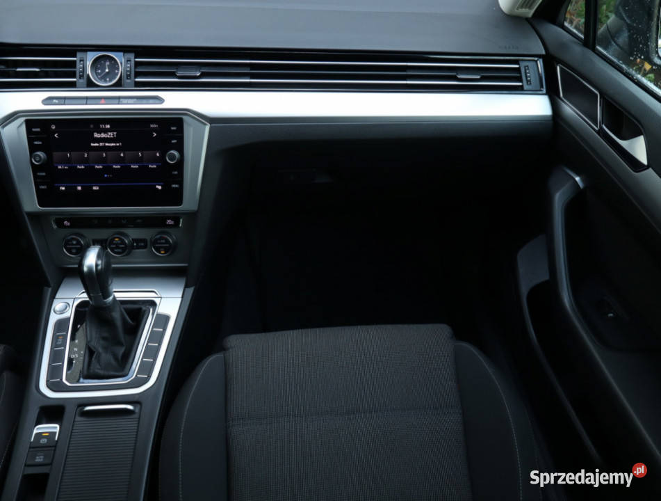 VW Passat 14 TSI relingi dachowe Piaseczno