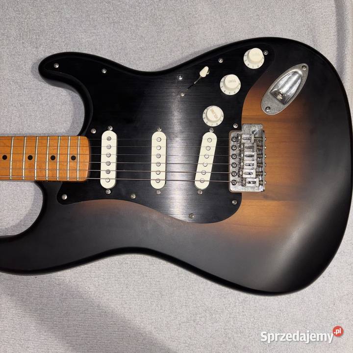 Squier Stratocaster 40th Anniversary Gold Poznań