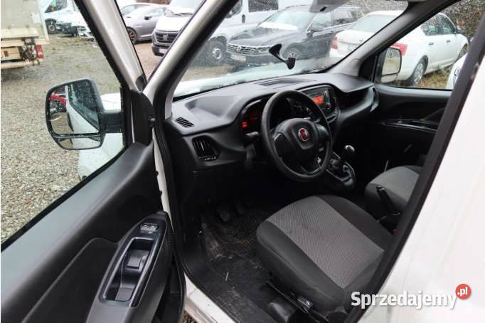 FIAT DOBLO MAXI 2018 124800 ccm 95 mazowieckie Warszawa