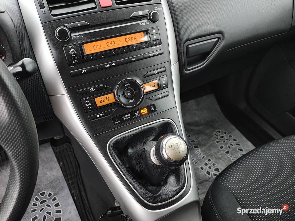 Toyota Auris 14D4D Zadbana elektryczne szyby Zarszyn